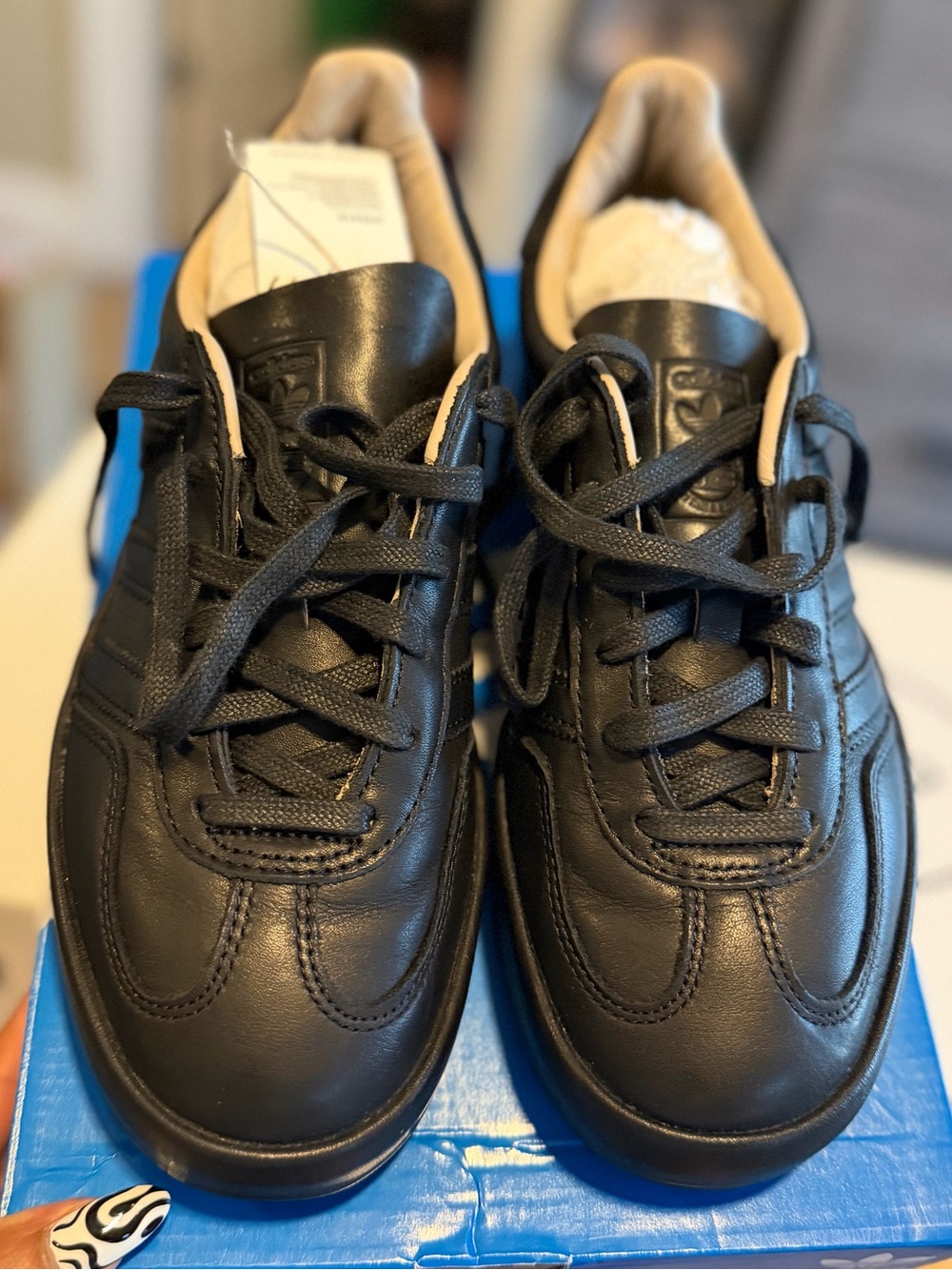 Adidas Gazelle Indoor Lux Black Leather Sneakers Women’s 8.5/Men’s 7.5